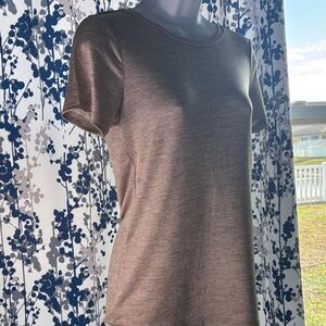 Express XXS Women's Short-Sleeve Crew Neck Top - Gold Metallic